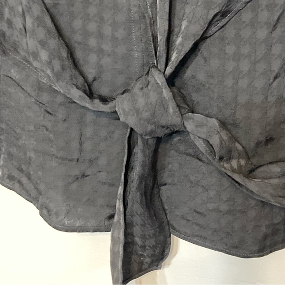 Inclan Studio Nico Top Women’s Size L Sleeveless Black Tie-front NWT Retail $192 - Picture 2 of 10